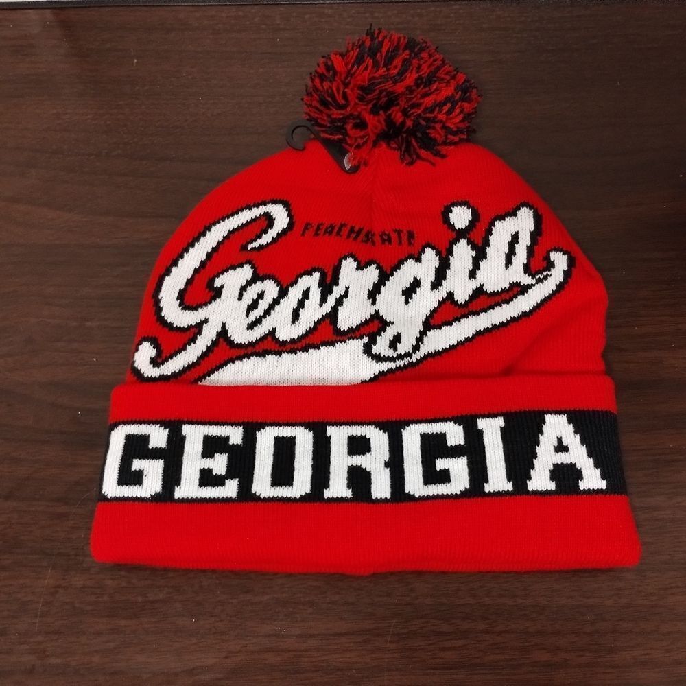 Georgia Knit Hat w/Pom Pom Red/Blk - Picture 6 of 6